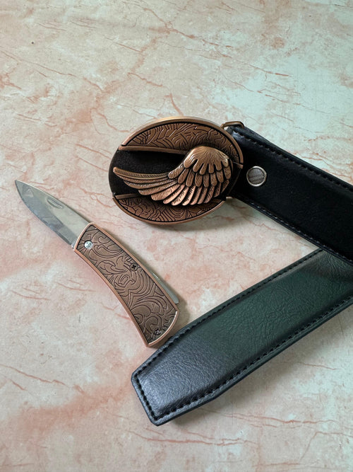Feather Knife Belt